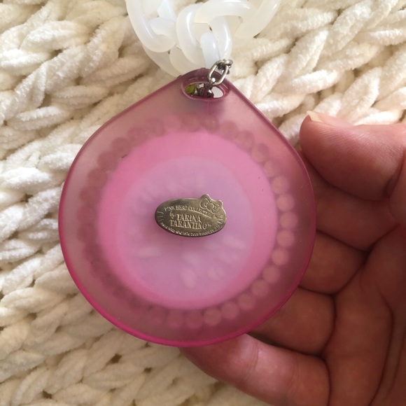 RARE Tarina Tarantino Hello Kitty Necklace - Picture 3 of 6